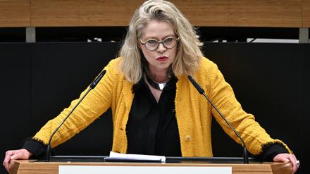 Verkehrssenatorin Ute Bonde (CDU) hat den Grünen im Parlament Polemik vorgeworfen. 