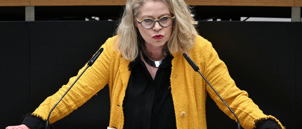 Verkehrssenatorin Ute Bonde (CDU) hat den Grünen im Parlament Polemik vorgeworfen. 