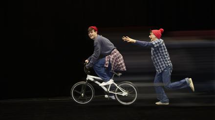 "Der Junge mit dem längsten Schatten" im Hans Otto Theater