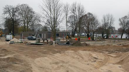 Eine Baustelle: Das Strandbad Babelsberg wird gerade neu gestaltet.