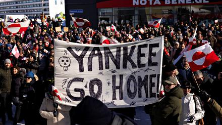 Keine Lust auf US-amerikanische Eroberungen: Protest in Grönlands Hauptstadt Nuuk Mitte März.