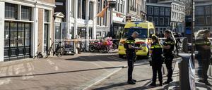 Die Polizei sucht noch nach dem Motiv des Täters von Amsterdam.