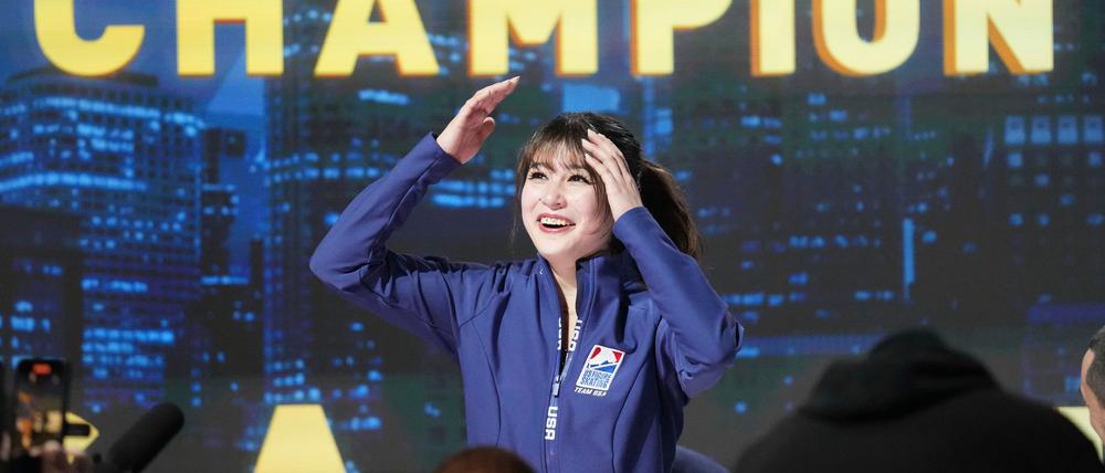Eiskunstläuferin Alysa Liu holt in ihrer Comeback-Saison den WM-Titel.