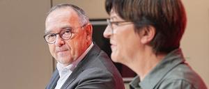Norbert Walter-Borjans (l.) war Co-Vorsitzender der SPD an der Seite von Saskia Esken.