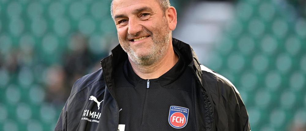 Frank Schmidt vor seinem 700. Pflichtspiel als Trainer des 1. FC Heidenheim.