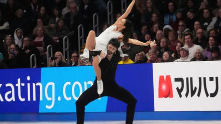 Das Eistanz-Duo Jennifer Janse van Rensburg und Benjamin Steffan holte einen Quotenplatz für Olympia.