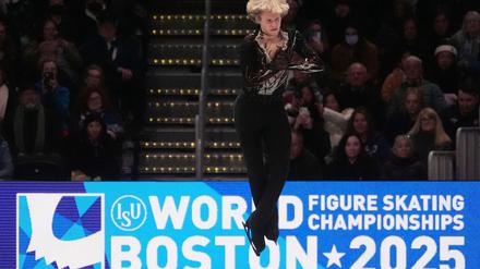 Superstar Ilia Malinin zeigte bei seiner Titelverteidigung sechs gelungene Vierfachsprünge.