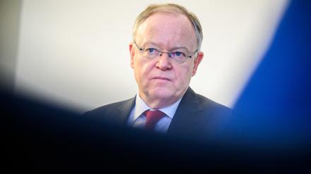 Bleibt er bis zur Landtagswahl 2027 im Amt? Niedersachsens Ministerpräsident Stephan Weil (SPD). Er regiert im Land seit 2013.