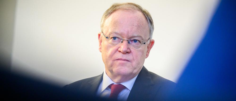 Bleibt er bis zur Landtagswahl 2027 im Amt? Niedersachsens Ministerpräsident Stephan Weil (SPD). Er regiert im Land seit 2013.