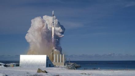 Nach wetterbedingter Verzögerung ist die deutsche Spectrum-Rakete in Norwegen gestartet. Der Flug dauerte etwa eine halbe Minute.