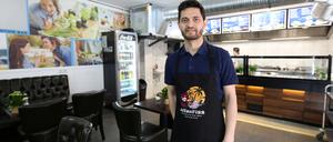 Mit dem neuen Imbiss „Atlanfiss“ hat sich der Informatiker und Inhaber Nawid Shadab einen Traum erfüllt.