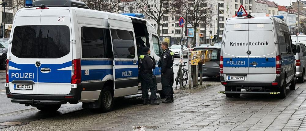 Nach einem Tötungsdelikt ermittelt eine Mordkommission der Berliner Kriminalpolizei.