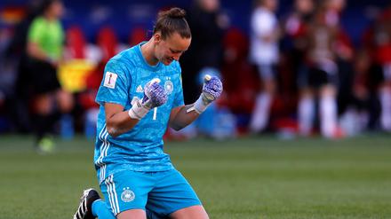 Almuth Schult spielte von 2013 bis 2022 für Wolfsburg und gewann dort einmal die Champions League sowie sechsmal die deutsche Meisterschaft und achtmal den DFB-Pokal.