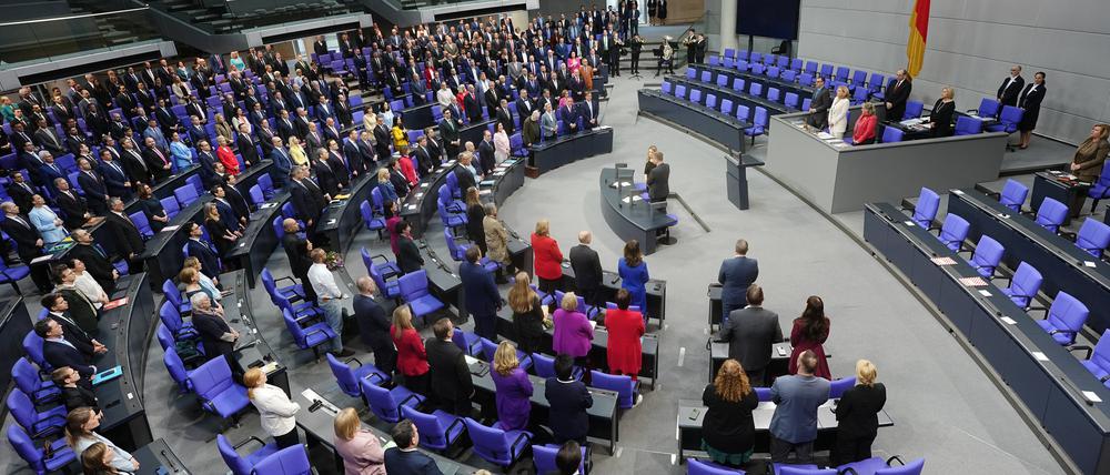 Verbände, Unternehmen und andere Interessenvertreter haben im vergangenen Jahr rund eine Milliarde Euro für Lobbyarbeit auf Bundesebene ausgegeben
