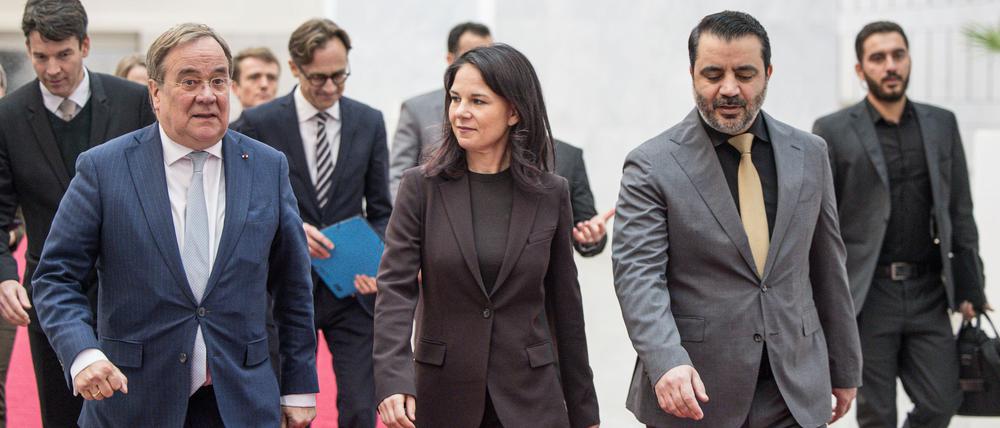 Armin Laschet gilt als einer von mehreren Kandidaten für das Amt des Bundesaußenministers in der nächsten Bundesregierung. (Archivbild)