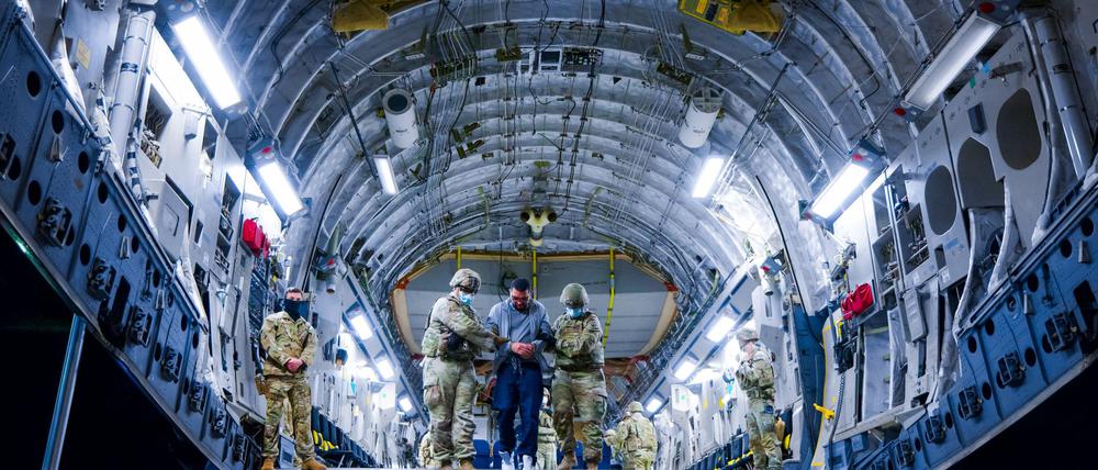 Washington bezahlt 20.000 US-Dollar pro Häftling an El Salvador.