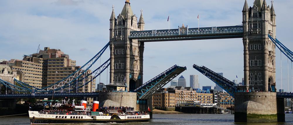 Tower Bridge in London, Großbritannien.