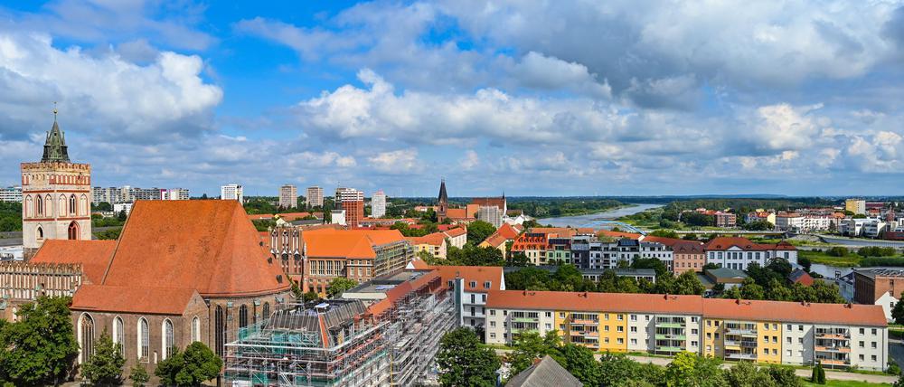 In Frankfurt (Oder) sollen mehrere Häuser nach einem Bombenfund vor der Entschärfung evakuiert werden. (Archivbild)