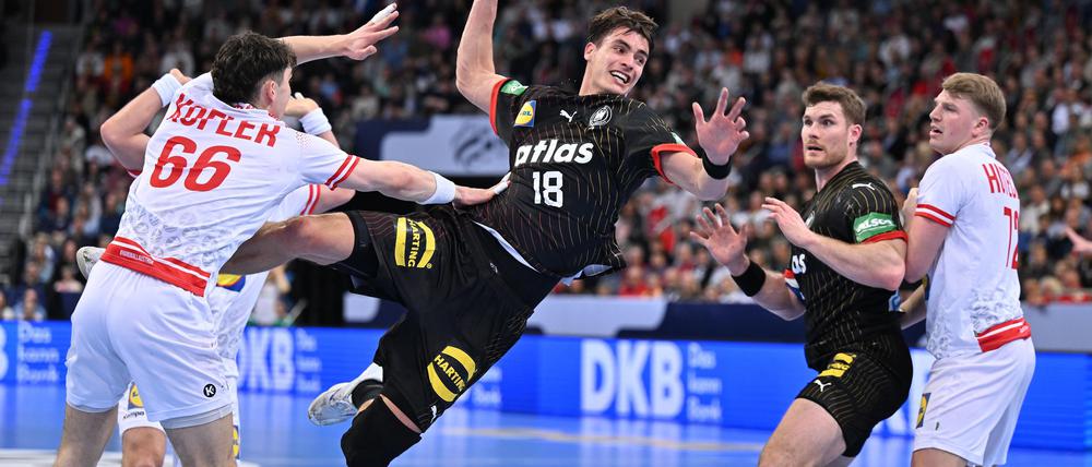 Julian Köster musste sich einer Notoperation unterziehen.