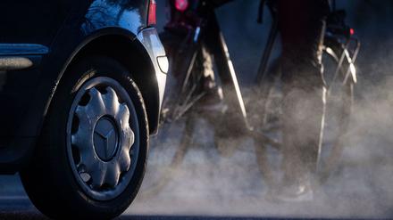 Autohersteller sollen mehr Zeit bekommen, EU-Klimaregeln einzuhalten. (Archivbild)
