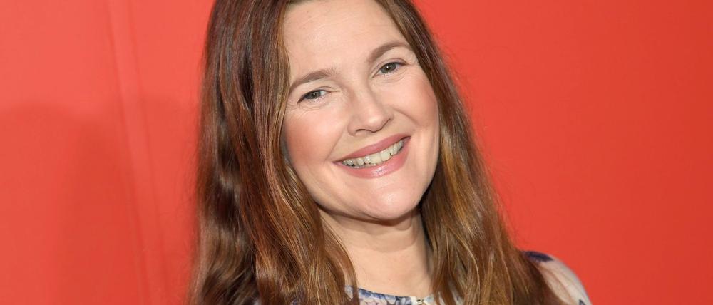 Drew Barrymore erzählt, dass ein Ex-Freund mal mit ihr und seiner Mutter zusammenwohnen wollte. (Archivbild)