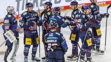 Mannschaftskapitän Kai Wissmann war zufrieden mit dem Auftritt der Eisbären.