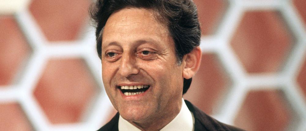 Der Entertainer Hans Rosenthal während einer „Dalli-Dalli“-Sendung im Juni 1978.