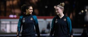 Cora Zicai (li.) und Alara (re.) gehören zu den hoffnungsvollsten Talenten im deutschen Frauenfußball.