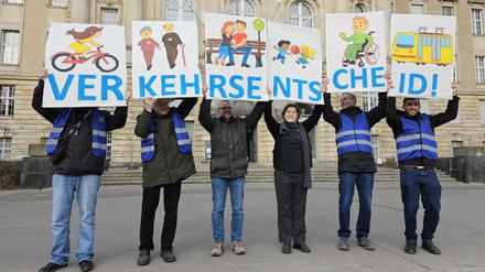 Aktion Autofrei vor Verhandlung Kammergericht Berlin