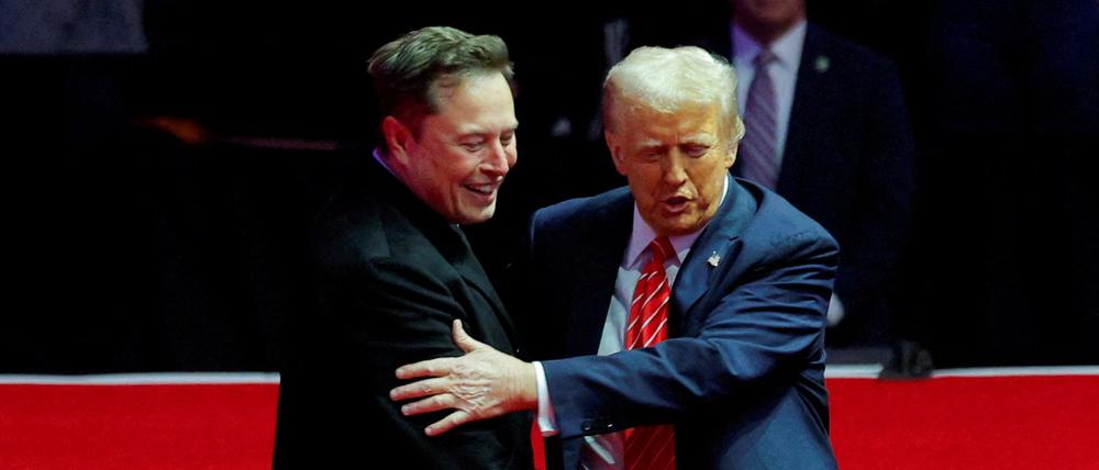 Elon Trump (links) und Donald Trump.