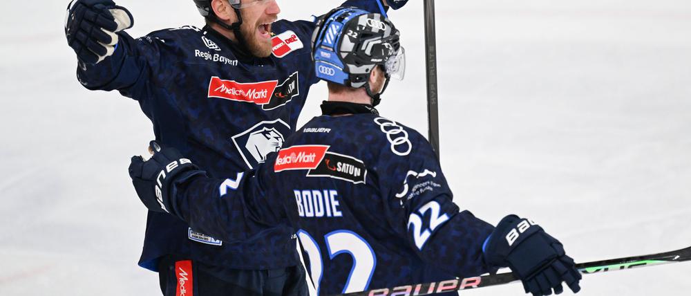 Der ERC Ingolstadt überzeugt im ersten Playoff-Halbfinale gegen die Kölner Haie.