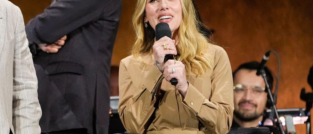 Scarlett Johansson sprach sogar mit Steven Spielberg über ihren Wunsch, im Dino-Film mitzuspielen.