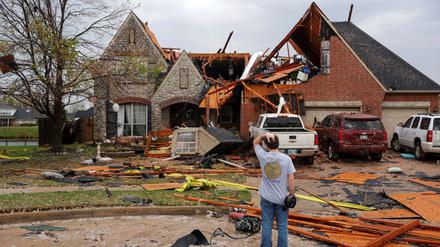 Das Ausmaß der Schäden der Tornados in gleich mehreren US-Bundesstaaten ist noch unklar. 