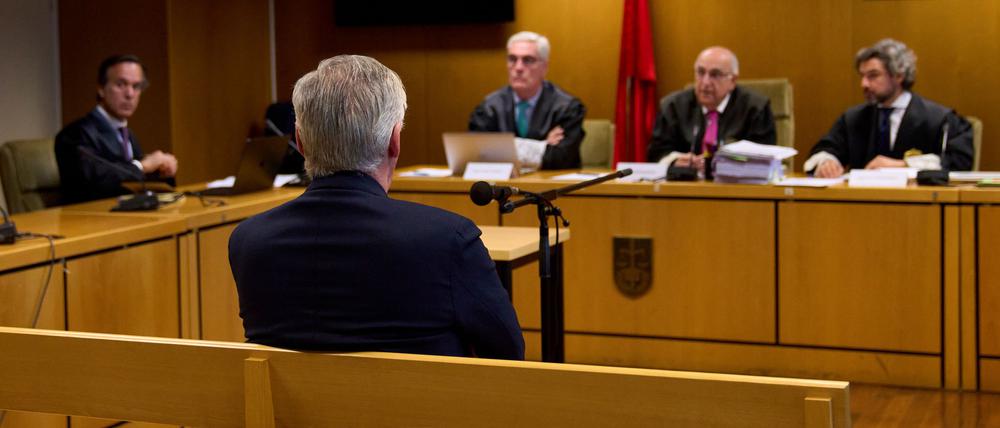 Zum Ende der mündlichen Verhandlung bekräftigte die Anklage ihre Forderung nach einer Haftstrafe für den 65-jährigen Startrainer Carlo Ancelotti.