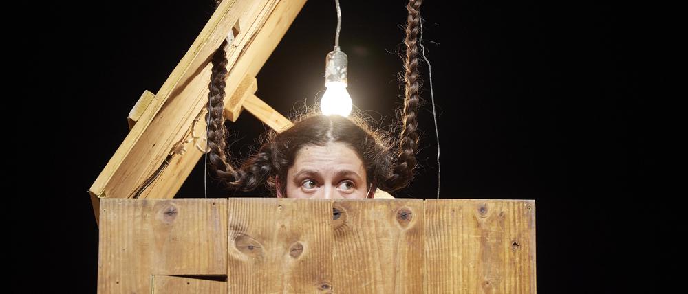 Annina Mosimann in „Bestiarium“ beim Potsdamer Radarfestival.