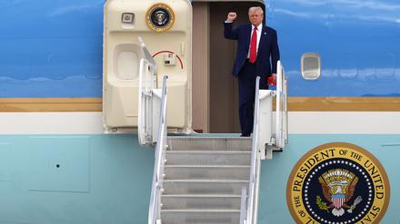 Trump: „Wir haben uns selbst auf den Fahrersitz gesetzt.“