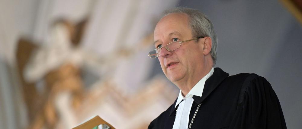 Berlins Landesbischof Christian Stäblein attackiert die Fraktionen im Abgeordnetenhaus. (Archivbild)