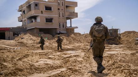 Israels Soldaten könnten in verlustreiche Häuserkämpfe gezwungen werden.