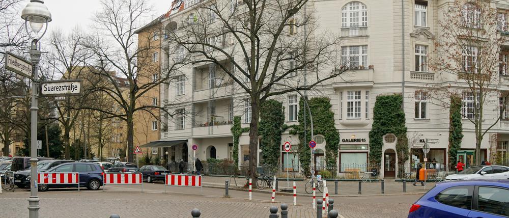 Nach der Nazi-Gegnerin Elfriede Scholz solle ein Platz in Berlin-Charlottenburg benannt werden, finden Anwohner. Doch in der BVV ist ihr Anliegen gescheitert.