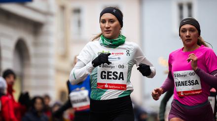 Gesa Krause dürfte auch am Sonntag bei mutmaßlich sechs bis acht Grad Celsius warm angezogen an den Start gehen. 