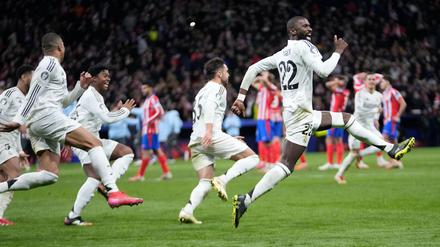 Einige Real-Stars provozierten mit ihren Gesten und ihrem Jubel die Atlético-Fans - und wurden nun bestraft.