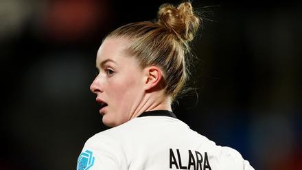Nur noch den Vornamen auf dem Trikot: Alara Şehitler