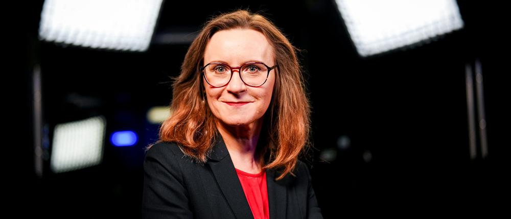 „Entweder gelingt es uns in Deutschland, den Einzelwagenverkehr finanziell tragfähig aufzustellen – oder wir können ihn in dieser Form nicht weiter betreiben“, sagte DB-Cargo-Chefin Sigrid Nikutta.