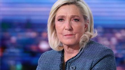 Le Pen möchte alle Rechtsmittel gegen ihre Verurteilung wegen Veruntreuung öffentlicher Gelder ausschöpfen. (Archivbild)