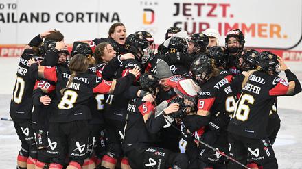 Die deutschen Eishockey-Frauen haben große Ziele bei der WM in Tschechien.