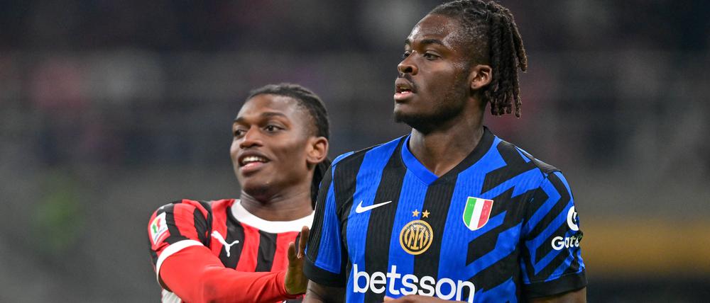 Yann Aurel Bisseck (r.) trifft mit Inter Mailand im Viertelfinale der Champions League auf Bayern München. 
