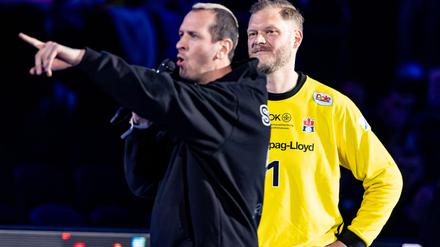Pascal Hens (l) verpasst wegen einer Verletzung sein Abschiedsspiel mit Johannes Bitter.