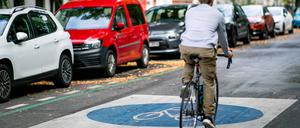 Die Fahrradstraße Bizetstraße in Weißensee.