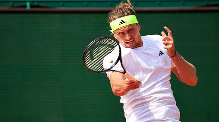 Alexander Zverev verliert in einem Nervenkrimi.