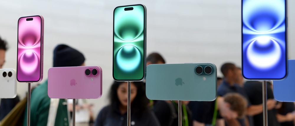 iPhones im Apple-Store: Sollen nach dem Willen von US-Präsident Donald Trump in den USA produziert werden.